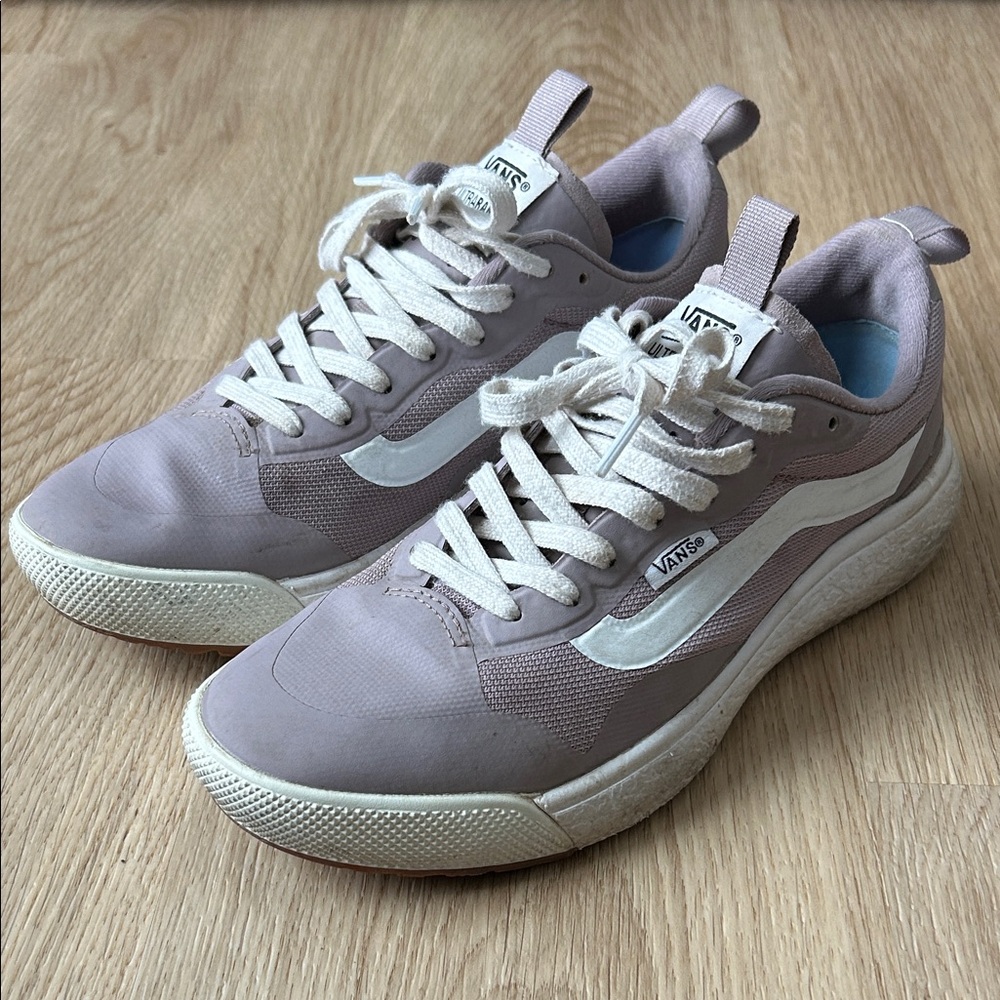 Vans Women's Ultra Range Sneakers